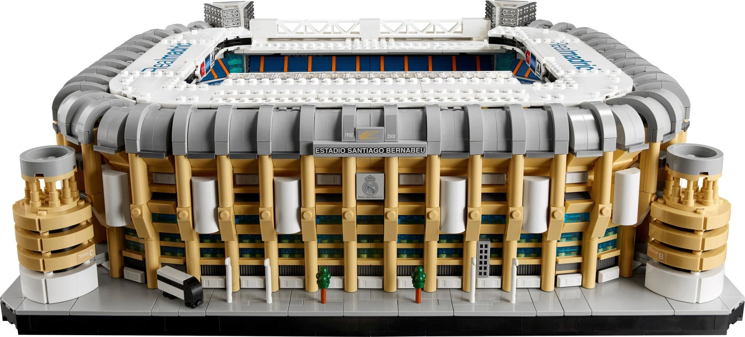 Santiago Bernabéu Stadium – Royal Madrid Football Field 无牌 55335 image 3