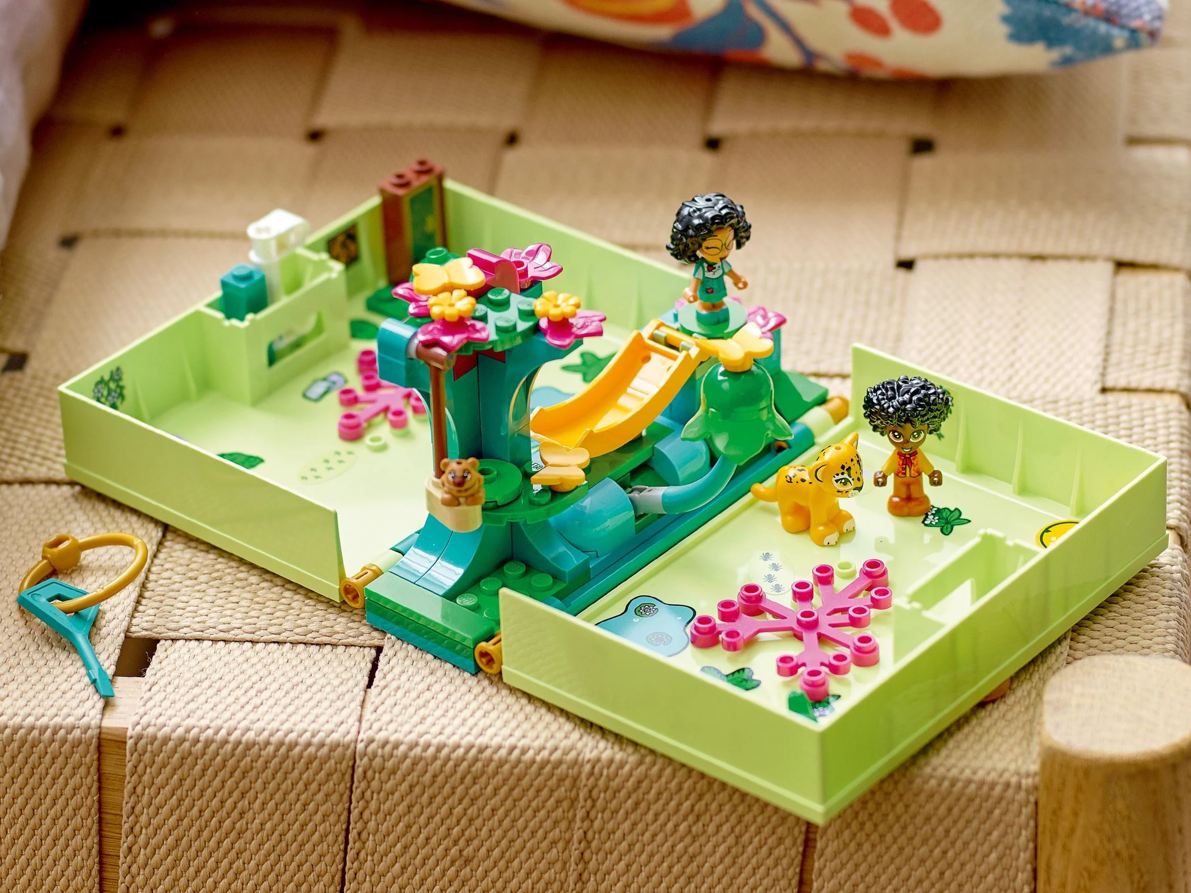 Magic House: Antonio's Magic Gate 乐高 LEGO 43200 image 4