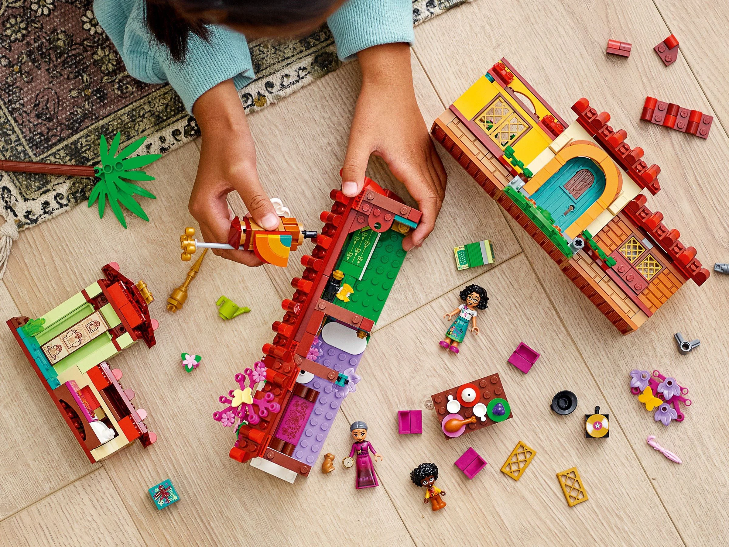 Magic House: Madrid Gore House 乐高 LEGO 43202 image 3