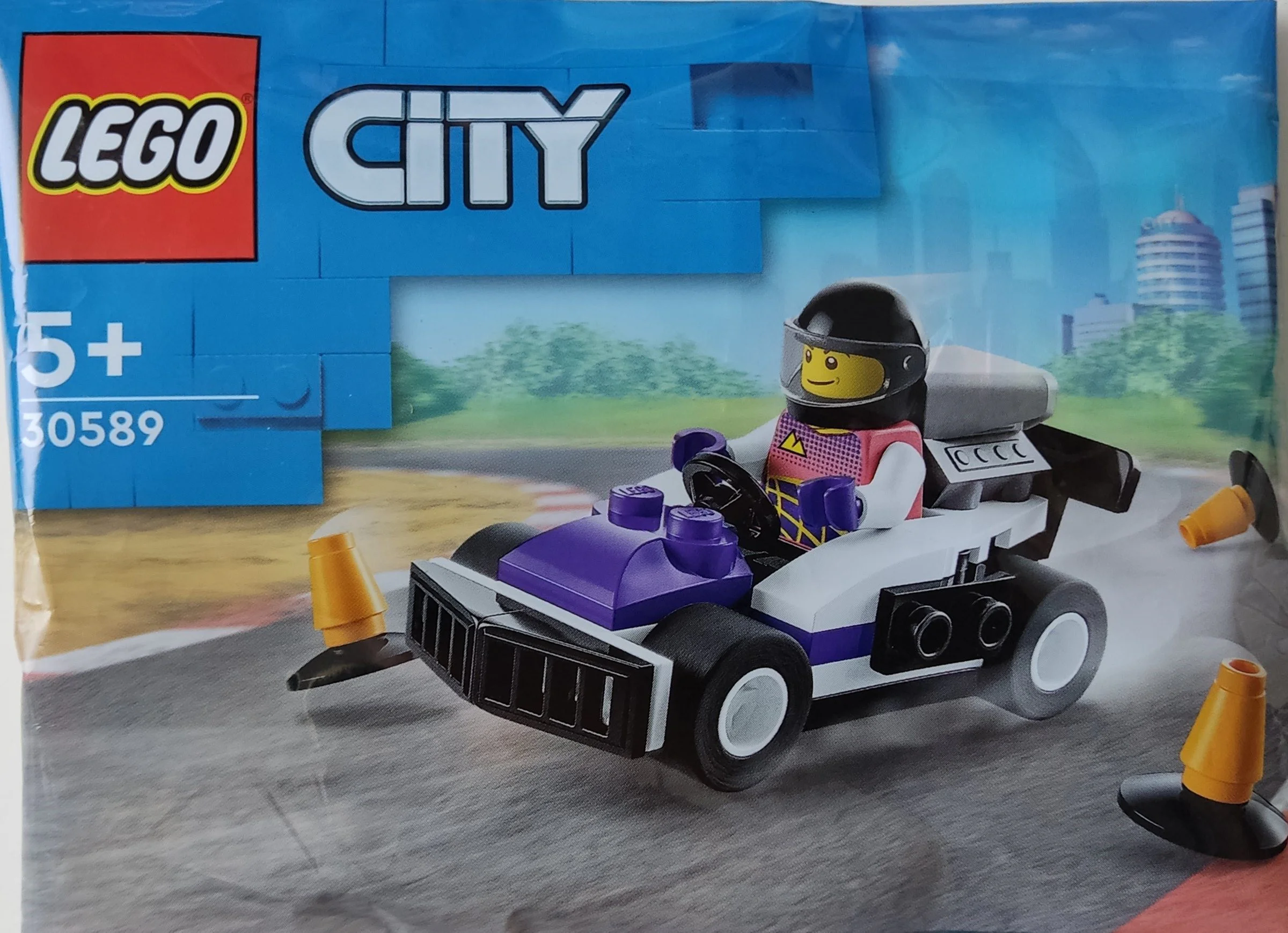 Cardin's driver 乐高 LEGO 30589 image 2
