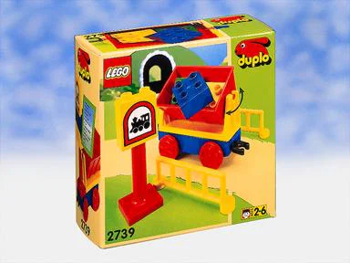 Offload a truck. 乐高 LEGO 2739 image 2