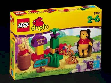 Vinny and Tom play hide and seek. 乐高 LEGO 2983 image 1