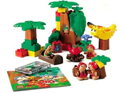 Little Forest Friends: Read, List and Play Box