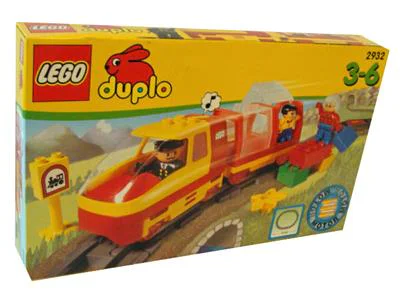 The train's in 乐高 LEGO 2932 image 4