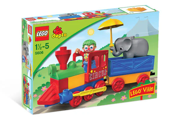 My first train carriage. 乐高 LEGO 5606 image 2