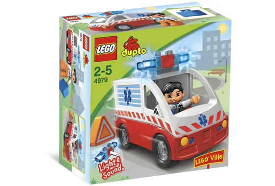 Ambulance 乐高 LEGO 4979 image 2
